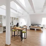 Urban Apartmán *