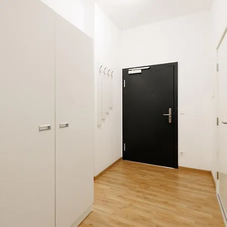 Urban * Wiener Neustadt