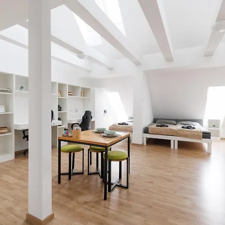 Urban Apartment *