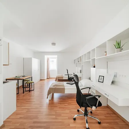 Urban Apartment *
