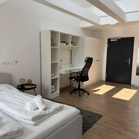 Urban ウィーナー・ノイシュタット