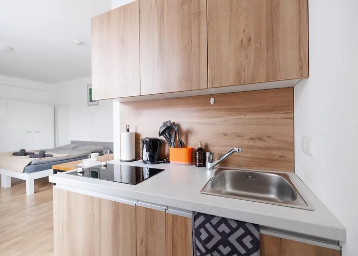 Urban Apartamento Wiener Neustadt